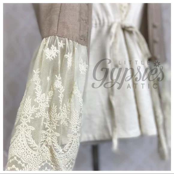 A’reve Peplum Lace Layered Tunic Vest Style Top - Picture 6 of 14